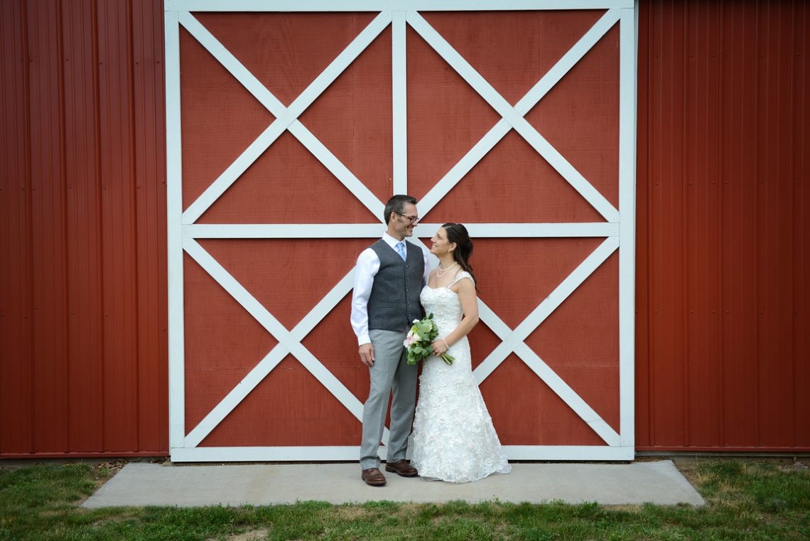 Weddings S&T Red Barn Door