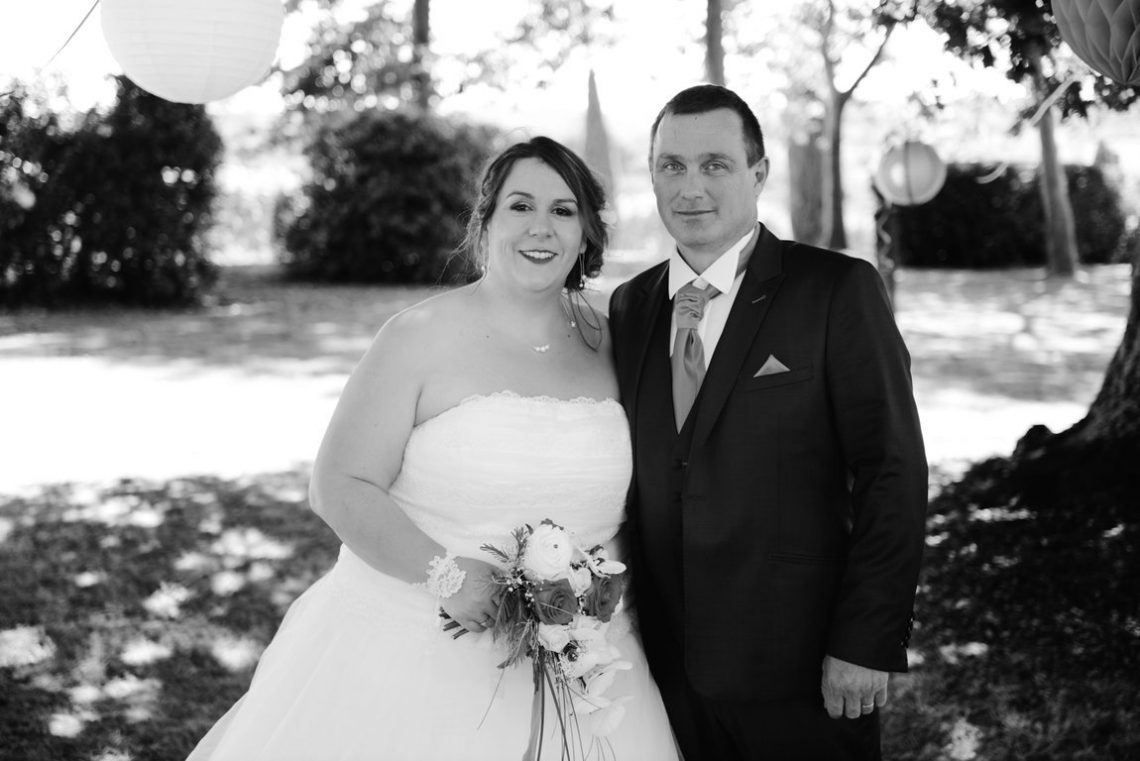 Wedding L&C in black and white